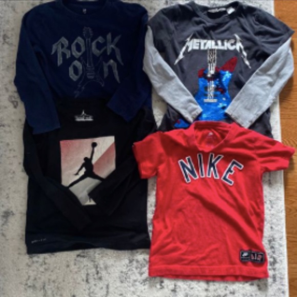 Boys shirts (size 5&6) - Picture 1 of 1